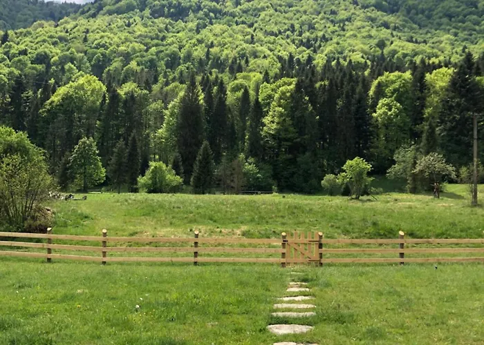 Villa Paporoti House *