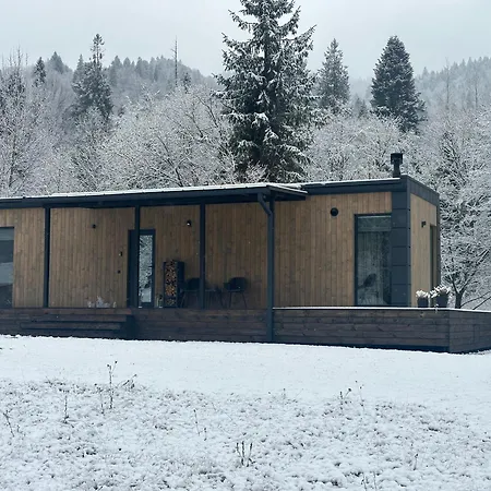 Paporoti House
